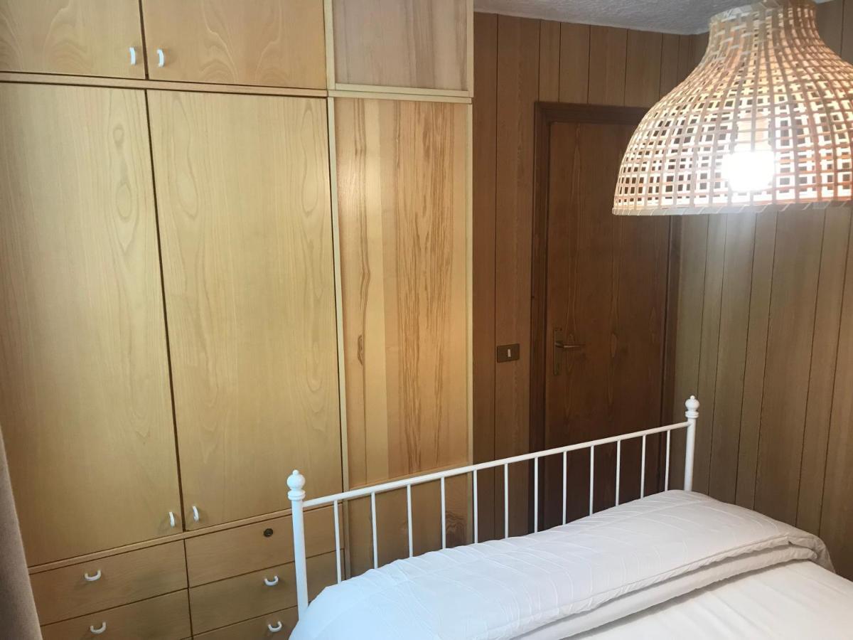 Le Volpi Marilleva 1400 Apartment Медзана Екстериор снимка